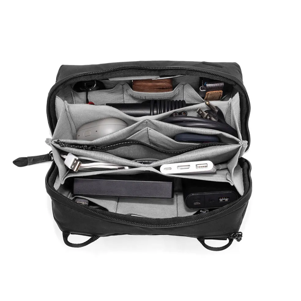 Tech Pouch