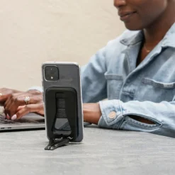Universal Adapter